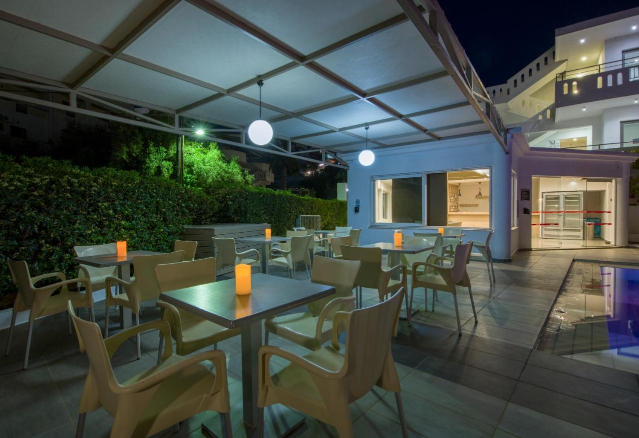 Varouxakis Hotel Platanés Екстериор снимка